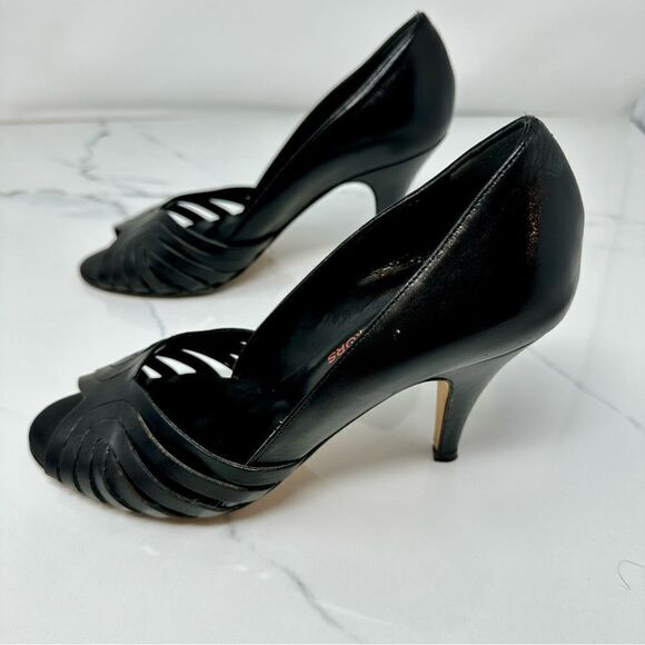 Michael Kors Heels- Size 6.5 - Picture 11 of 15